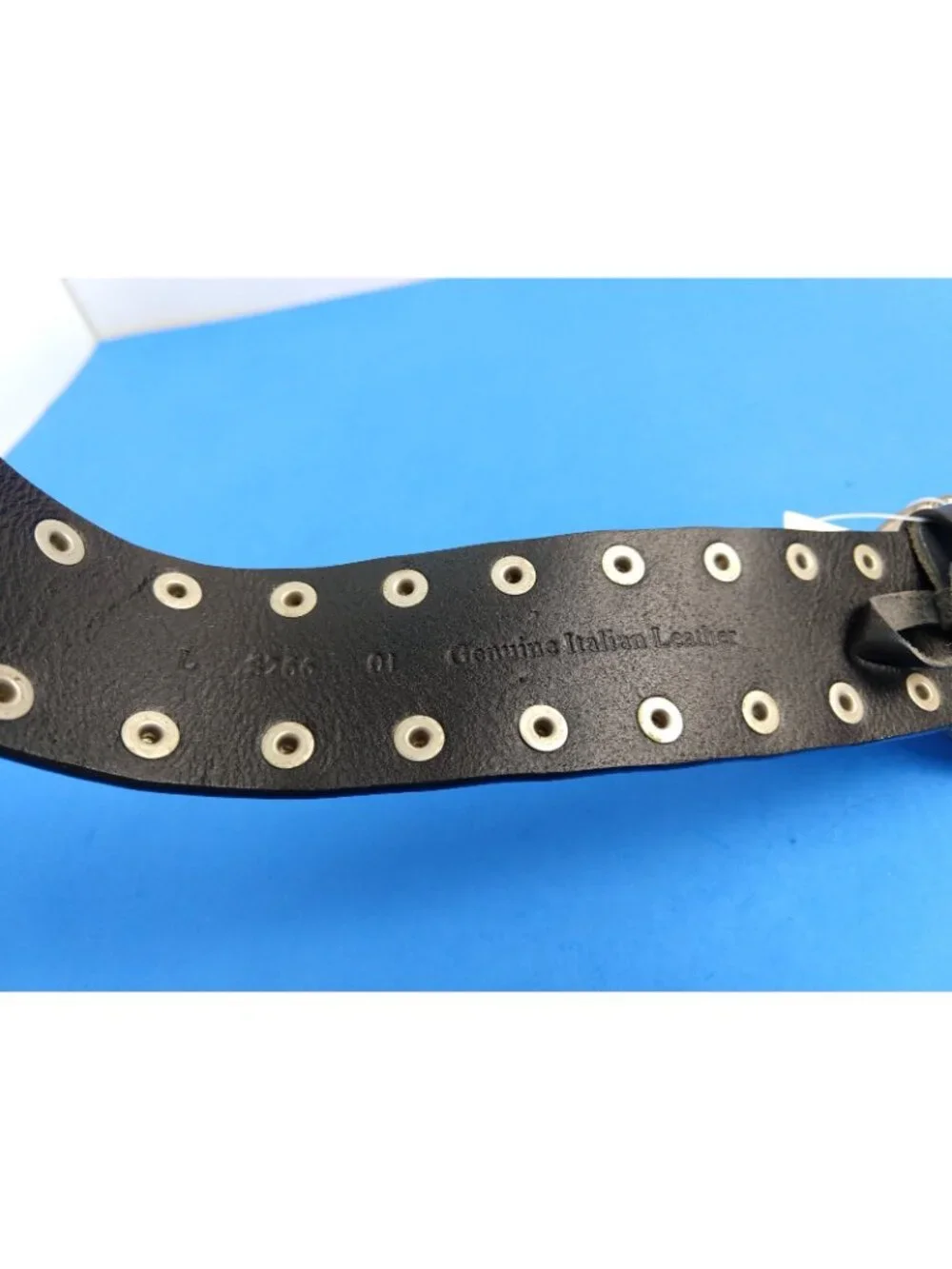 Women's Genuine Leather WCM New York Studded Rivet Belt NWT Size Large